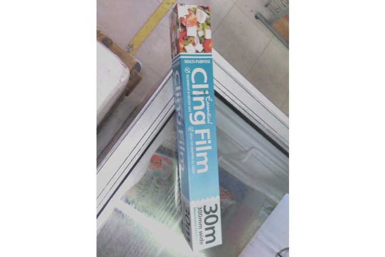 Essential Cling Film Ideal for all Foods 30m