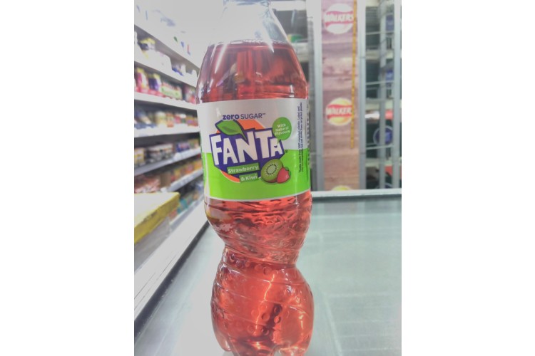 Fanta Zero Sugar Strawberry and Kiwi 500ml