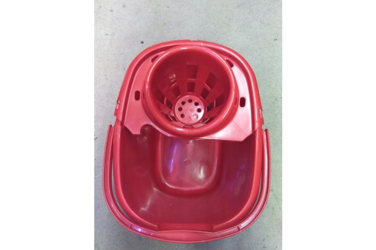 Kitchen Krazy - Mop Bucket & Ringer Red