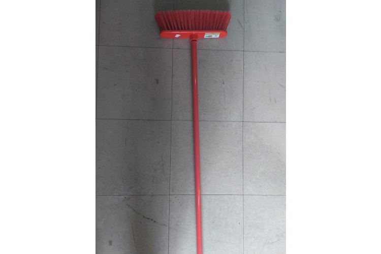 Squeaky Clean Sweeping Brush & Handle 