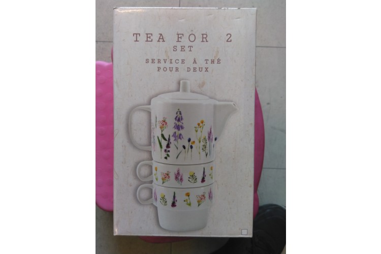 Tea For 2 Set